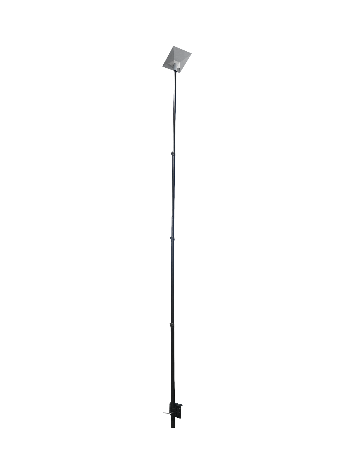 Xplore Outdoors fibreglass extension pole for Starlink with adjustable height mounting system for caravan and camping
